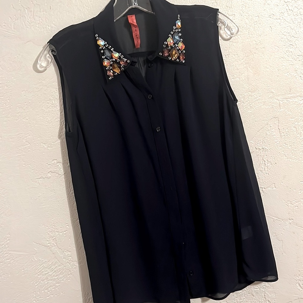 Eight Sixty Button Down Semi Sheer Top - Picture 2 of 5